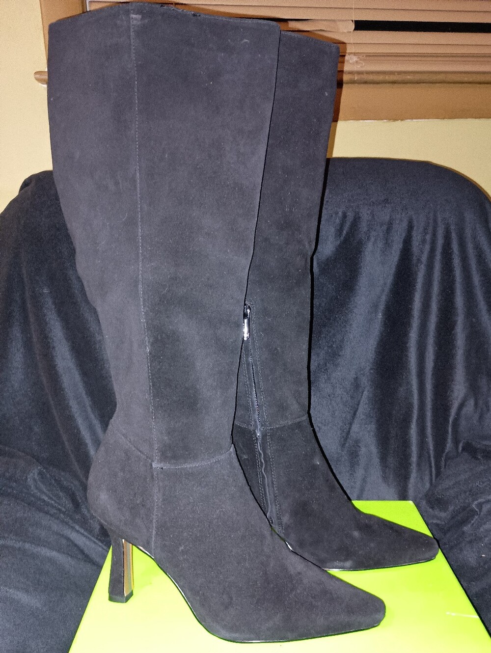 NWB Sam Edelman DAVIN Black Suede Knee High Kitten Heel Boots Sz 9.5M Wide Calf
